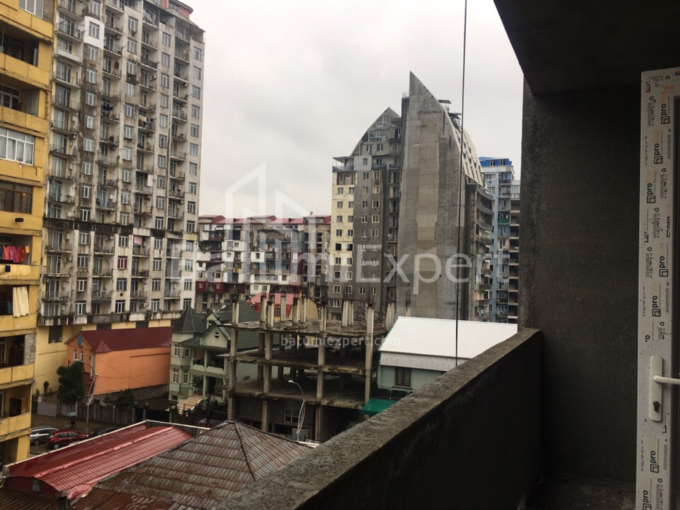 آپارتمان 70.4 متر مربع - واختنگ گرگاسالی, Batumi, گرجستان