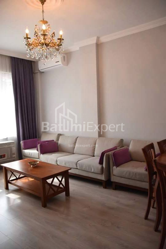 آپارتمان 75 متر مربع - فریدیون خلواشی, Batumi, گرجستان