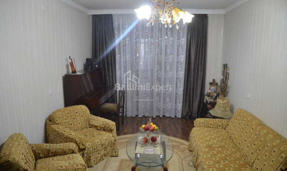 آپارتمان 100 متر مربع - زورابا گورگیلادزه, Batumi, گرجستان