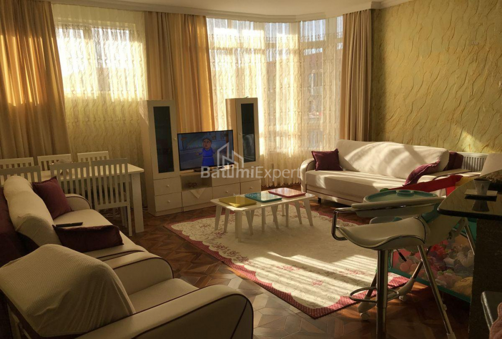 آپارتمان 105 متر مربع - یوریوسکایا, Batumi, گرجستان