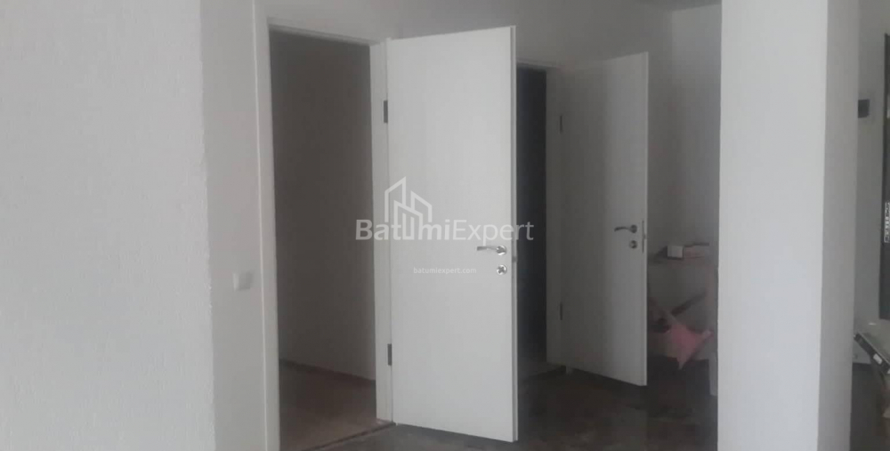 آپارتمان 70 متر مربع - 26 اردیبهشت, Batumi, گرجستان