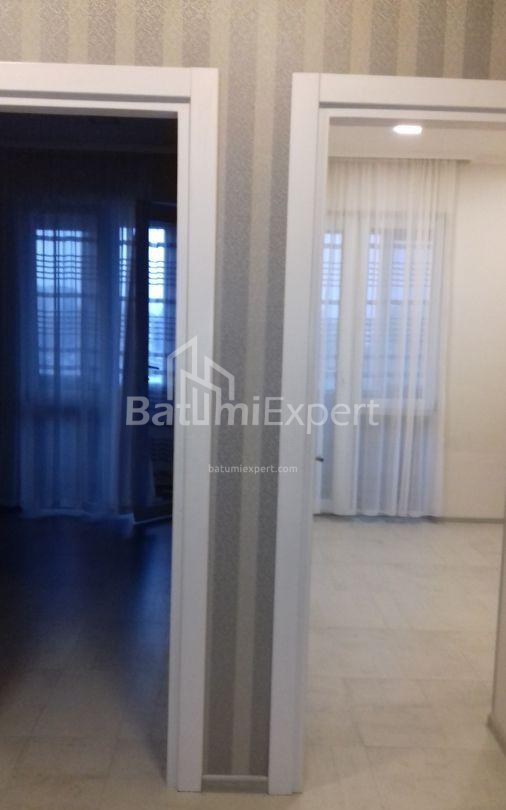 آپارتمان 87 متر مربع - یوریوسکایا, Batumi, گرجستان