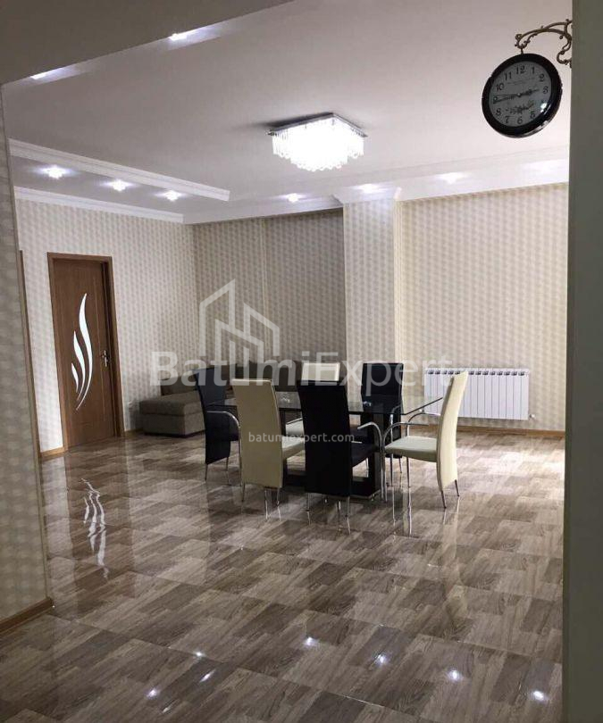 آپارتمان 104 متر مربع - یوریوسکایا, Batumi, گرجستان