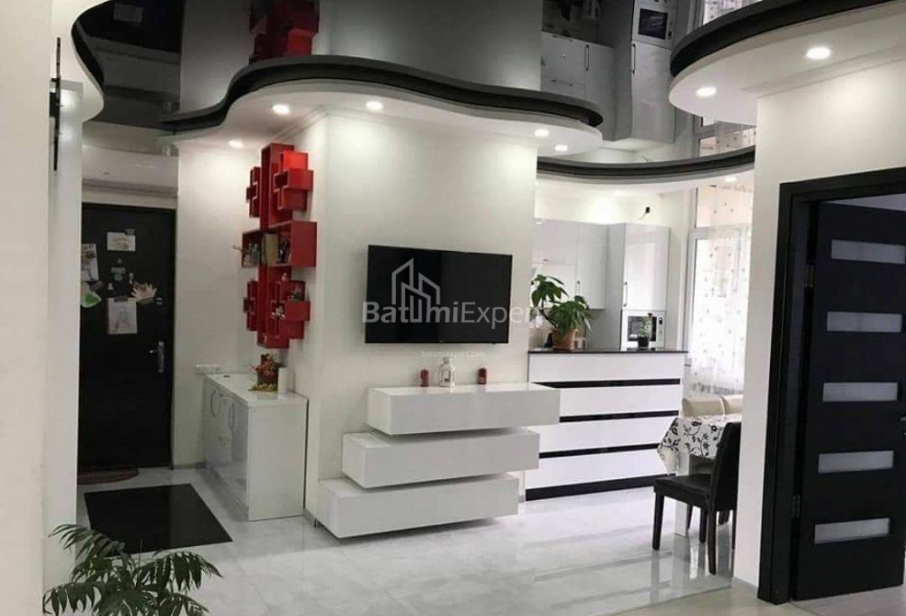 آپارتمان 80 متر مربع - استفان زوبالاشویلی, Batumi, گرجستان