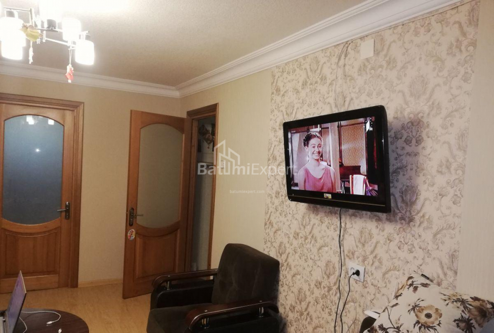 آپارتمان 90 متر مربع - ایوان جاواخیشویلی, Batumi, گرجستان