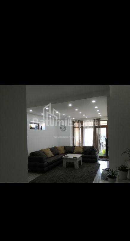 آپارتمان 115 متر مربع - زورابا گورگیلادزه, Batumi, گرجستان