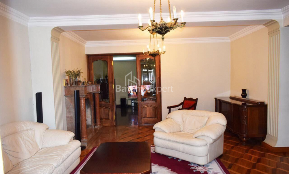 آپارتمان 120 متر مربع - زورابا گورگیلادزه, Batumi, گرجستان