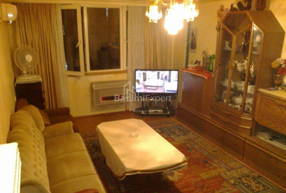 آپارتمان 90 متر مربع - یوسف کوبالادزه, Batumi, گرجستان