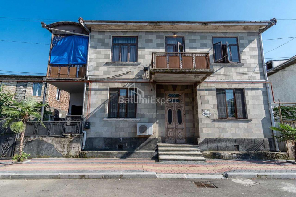 خانه شخصی 120 متر مربع - کیخسرو چلوکاشویلی, باتومی, گرجستان