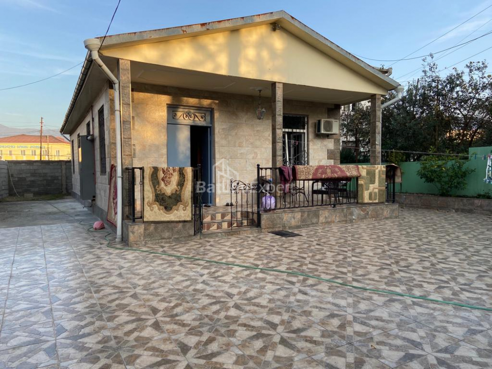 خانه شخصی 100 متر مربع - ارسطویی, باتومی, گرجستان