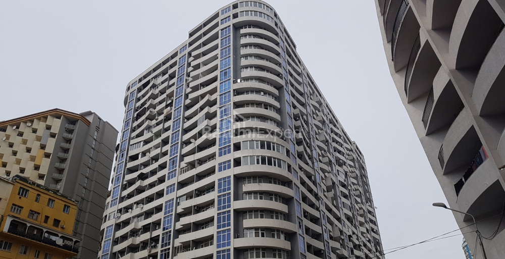 آپارتمان 28 متر مربع - یوسف کوبالادزه, Batumi, گرجستان