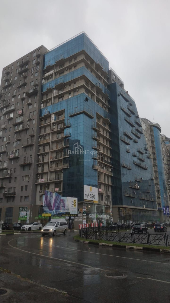 آپارتمان 97.7 متر مربع - شریف خیمشیاشویلی, باتومی, گرجستان