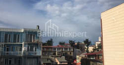 آپارتمان 3-комн 70 m² - کنستانتین گامساخوردیا, Batumi