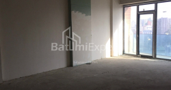 آپارتمان 1-комн 47.7 m² - لخ و ماریا کاچینسکی, Batumi
