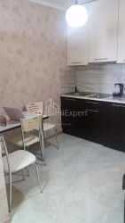آپارتمان 1-комн 28 m² - کلانتر خیمشیاشویلی, Batumi