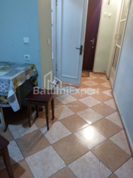 آپارتمان 1-комн 40 m² - کنستانتین گامساخوردیا, Batumi