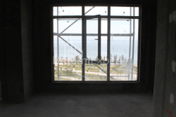 شی در حال ساخت 55.8 متر مربع - لخ و ماریا کاچینسکی, Batumi, گرجستان