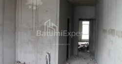 شی در حال ساخت 35.1 متر مربع - لخ و ماریا کاچینسکی, باتومی, گرجستان