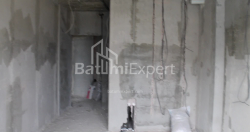 شی در حال ساخت 35 متر مربع - لخ و ماریا کاچینسکی, Batumi, گرجستان