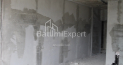 شی در حال ساخت 35 متر مربع - لخ و ماریا کاچینسکی, Batumi, گرجستان