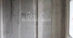 شی در حال ساخت 30.7 متر مربع - لخ و ماریا کاچینسکی, Batumi, گرجستان