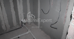 شی در حال ساخت 35 متر مربع - لخ و ماریا کاچینسکی, Batumi, گرجستان