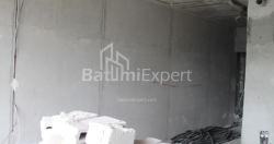 شی در حال ساخت 34.9 متر مربع - لخ و ماریا کاچینسکی, باتومی, گرجستان