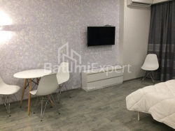 آپارتمان 1-комн 38 m² - کلانتر خیمشیاشویلی, Batumi