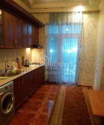 آپارتمان 3-комн 100 m² - کلانتر خیمشیاشویلی, Batumi