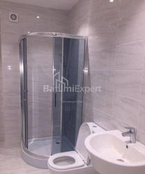 آپارتمان 2-комн 76 m² - نیکو پیروسمانی, Batumi