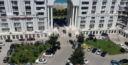 آپارتمان 4-комн 130 m² - کلانتر خیمشیاشویلی, Batumi