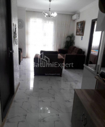 آپارتمان 3-комн 60 m² - پترا باگریونی, Batumi