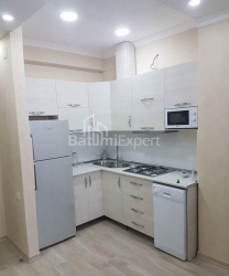 آپارتمان 3-комн 60 m² - زورابا گورگیلادزه, Batumi