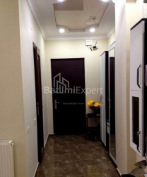 آپارتمان 3-комн 77 m² - شالوا ایناساریدزه, Batumi