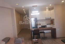 آپارتمان 3-комн 92 m² - زورابا گورگیلادزه, Batumi