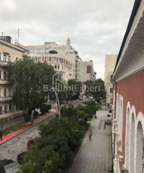 آپارتمان 4-комн 115 m² - کنستانتین مرجانیشویلی, Batumi