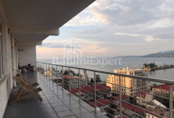آپارتمان 3-комн 160 m² - ایلیا چاوچاوادزه, Batumi