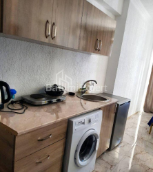 آپارتمان 1-комн 24 m² - کلانتر خیمشیاشویلی, Batumi