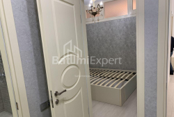 آپارتمان 3-комн 68 m² - یوسف کوبالادزه, Batumi