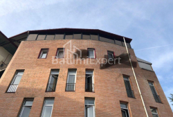 آپارتمان 1-комн 84 m² - یوریوسکایا, Batumi