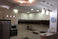 آپارتمان 6-комн 152 m² - زورابا گورگیلادزه, Batumi