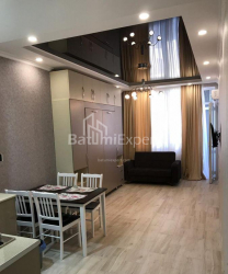آپارتمان 1-комн 34 m² - کلانتر خیمشیاشویلی, Batumi