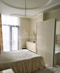آپارتمان 4-комн 110 m² - زورابا گورگیلادزه, Batumi