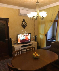 آپارتمان 4-комн 70 m² - یوریوسکایا, Batumi