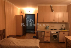 آپارتمان 1-комн 33 m² - کلانتر خیمشیاشویلی, Batumi