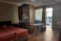 آپارتمان 1-комн 35 m² - زورابا گورگیلادزه, Batumi