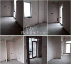 آپارتمان 3-комн 77 m² - پترا باگریونی, Batumi