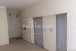 آپارتمان 2-комн 55 m² - کلانتر خیمشیاشویلی, Batumi