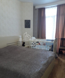 آپارتمان 3-комн 96 m² - کلانتر خیمشیاشویلی, Batumi