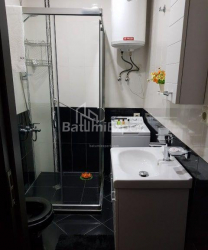 آپارتمان 1-комн 36 m² - کلانتر خیمشیاشویلی, Batumi